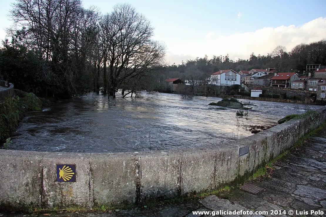 El Tambre, a su paso por Ponte Maceira (Ames, A Coru&ntilde;a).