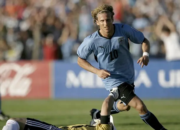 Diego Forl&aacute;n, de Uruguay.