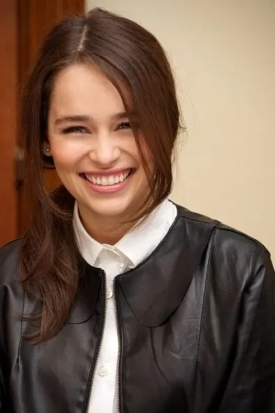 Emilia Clarke, actriz que interpreta a Daenerys Targaryen en Juego de Tronos