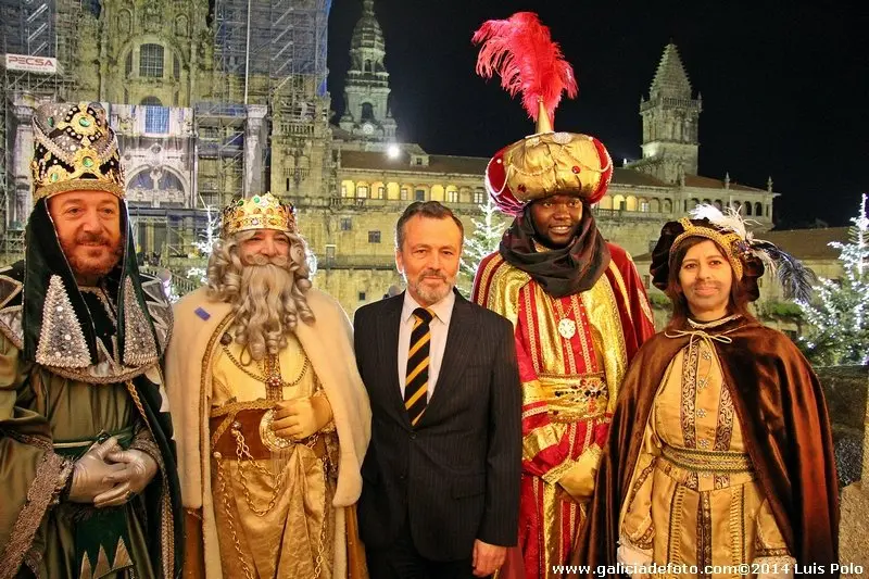 Los Reyes Magos con el alcalde