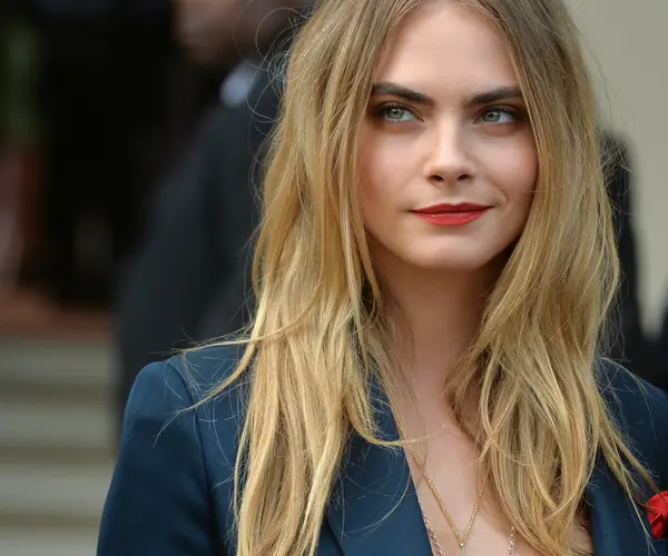 Cara Delevingne, actriz. RR SS.