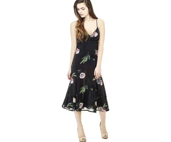 Vestido marciano. Guess (3)