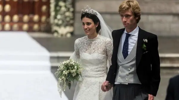 Alessandra de Osma, esposa del pr&iacute;ncipe Christian de Hannover, dise&ntilde;o del espa&ntilde;ol Jorge V&aacute;zquez. Pinterest