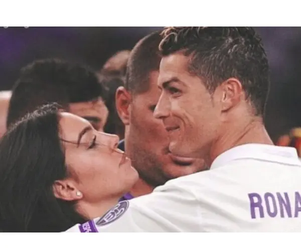Cristiano Ronaldo; futbolista; y Georgina Rodr&iacute;guez, modelo. Instagram. (4)