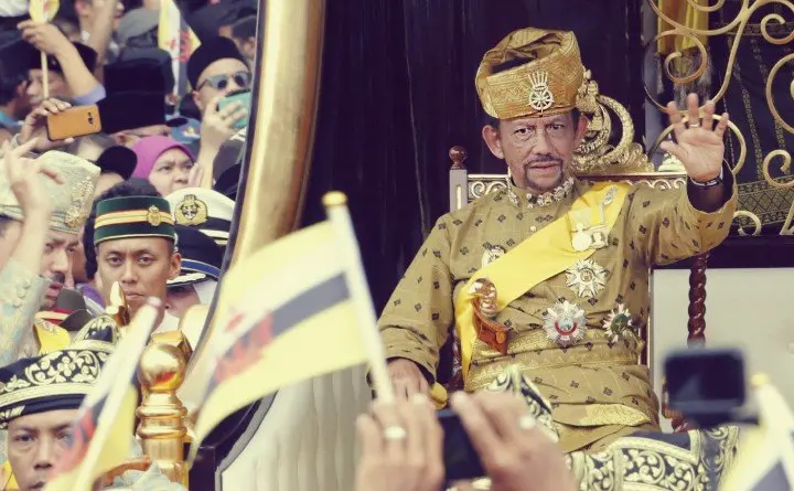 Hassanal Bolkiah, sult&aacute;n de Brunei. RR SS