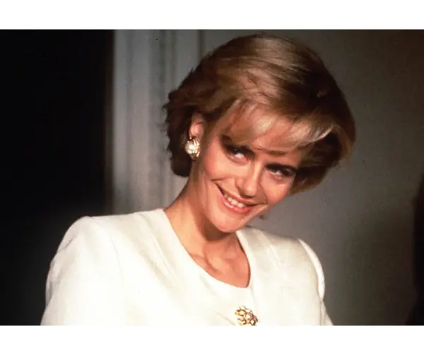 Serena Scott Thomas. Fue Lady Di en Her True Story de 1993. RR SS.