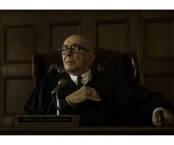 Frank Langella por  El juicio de los 7 de Chicago. Productora.