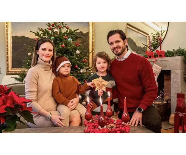 Pr&iacute;ncipe Carlos Felipe de Suecia, junto a su esposa la princesa Sof&iacute;a y los hijos de ambos, los pr&iacute;ncipes Alexander y Gabriel. Casa Real.