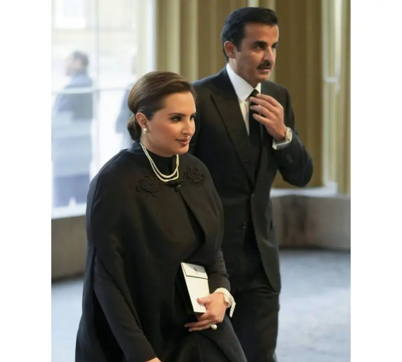 Tamim bin Hamad Al Thani, jeque de Catar, junto a una de sus esposas, la jequesa Jawaher bint Hamad Al Thani. / RR SS.