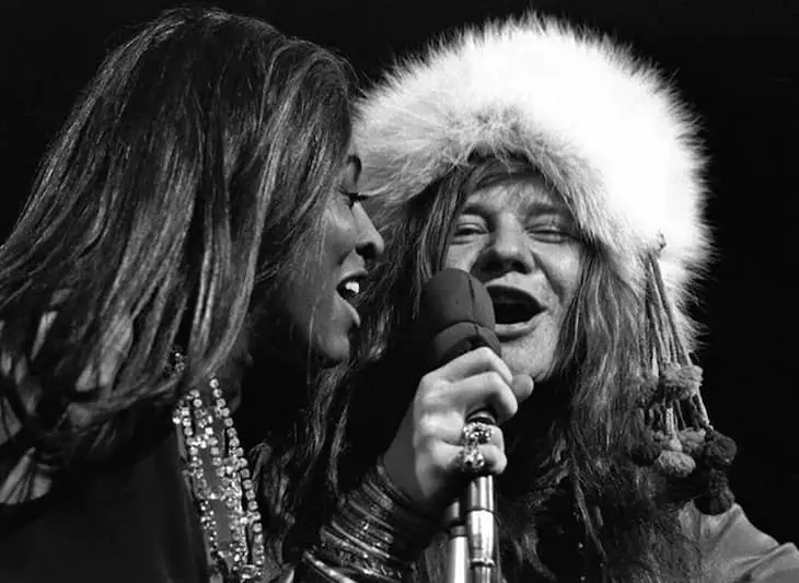 Tina Turner and Janis Joplin, New York, 1969 &copy; Harry Benson
