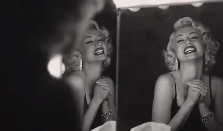Ana de Armas como Marilyn Monroe en la pel&iacute;cula biogr&aacute;fica de Netflix, Blonde. / RRSS.