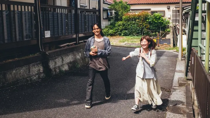 Teruo (Sosuke Ikematsu) y Yo (Sairi Ito). / Mubi