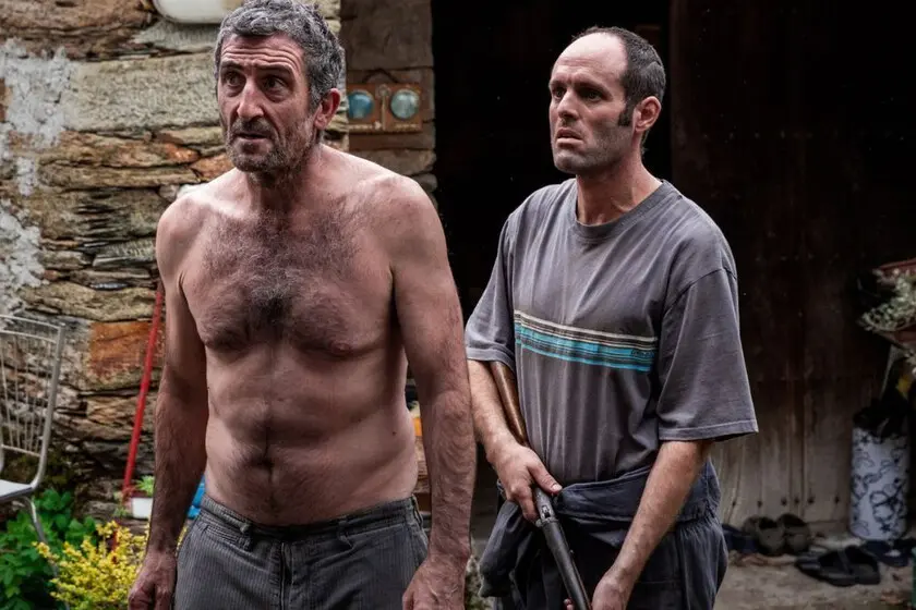 Fotograma de la pel&iacute;cula "As bestas"