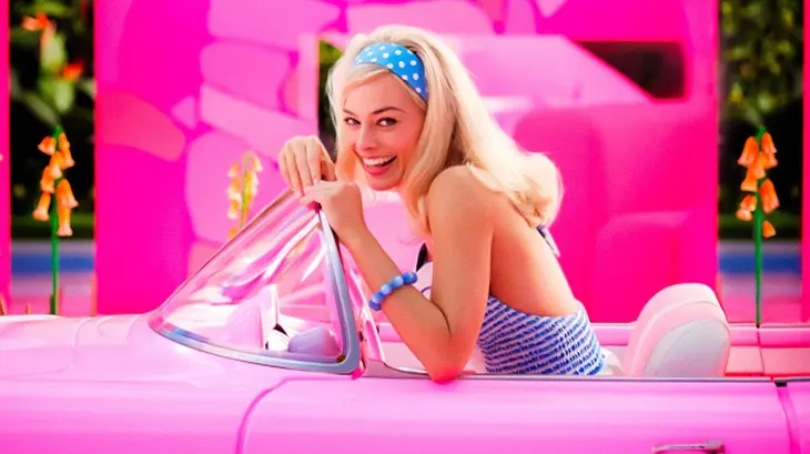 Margot Robbie est&aacute; lista para dar la mejor versi&oacute;n de Barbie en pel&iacute;culas. / WB