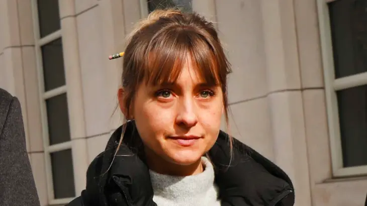 Allison Mack. / IMDb