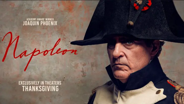 Joaquin Phoenix se presenta como un imponente Napoleon. / Apple Studios