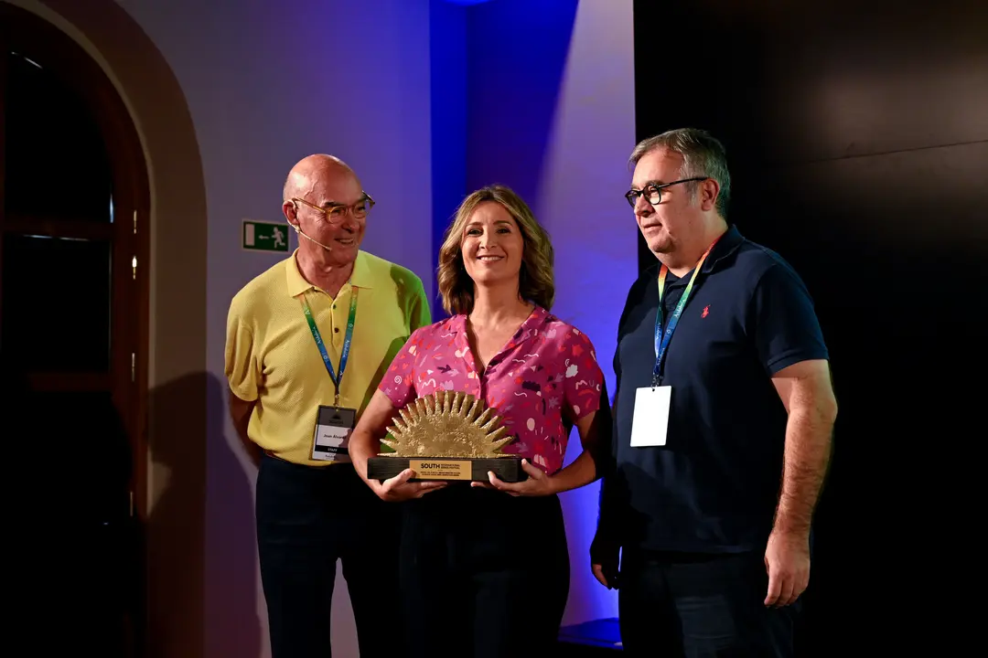 Premiaci&oacute;n de la serie Macarena en South International Series Festival de C&aacute;diz./ Movistar Plus