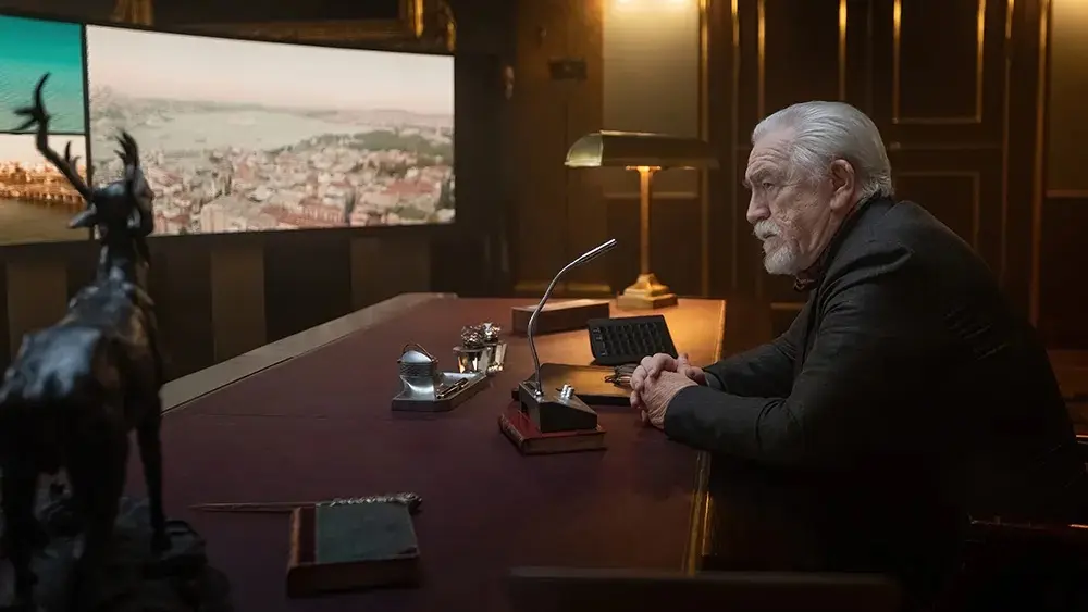 Brian Cox en 007: Road To A Million./ Prime Video