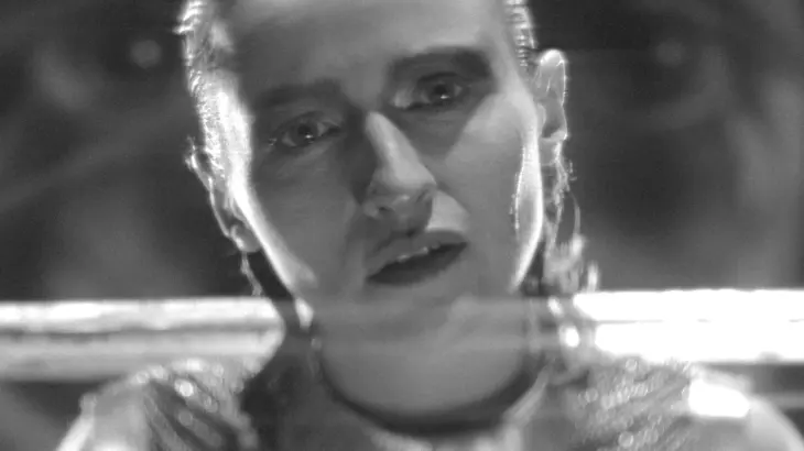 Ella es Conan. / Altered Innocence