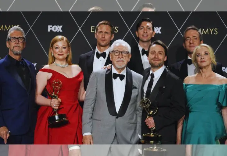 El elenco de Succession, serie ganadora en la noche de los Emmy. / RR SS.