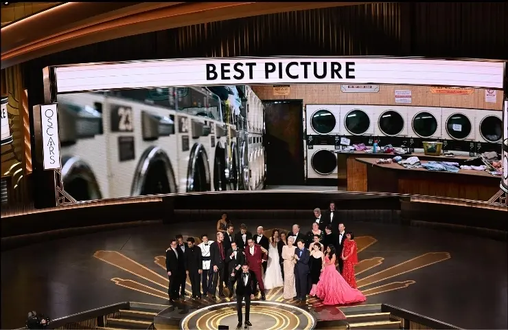 Todo a la vez en todas partes, ceremonia de los Oscar 2023. /IMDb