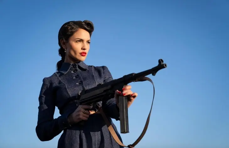 Eiza González, actriz. / IMDb