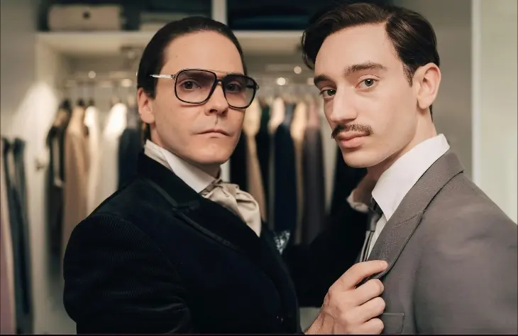 Becoming Karl Lagerfeld, serie. / IMDb