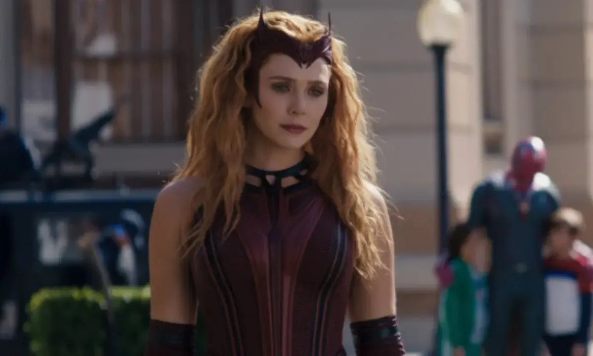 Elizabeth Olsen como la Bruja Escarlata. / RRSS