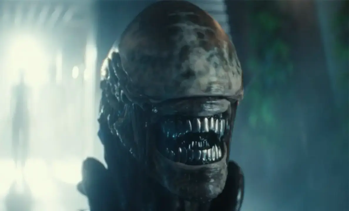 Alien Planeta Tierra, cap&iacute;tulo 8. / RRSS
