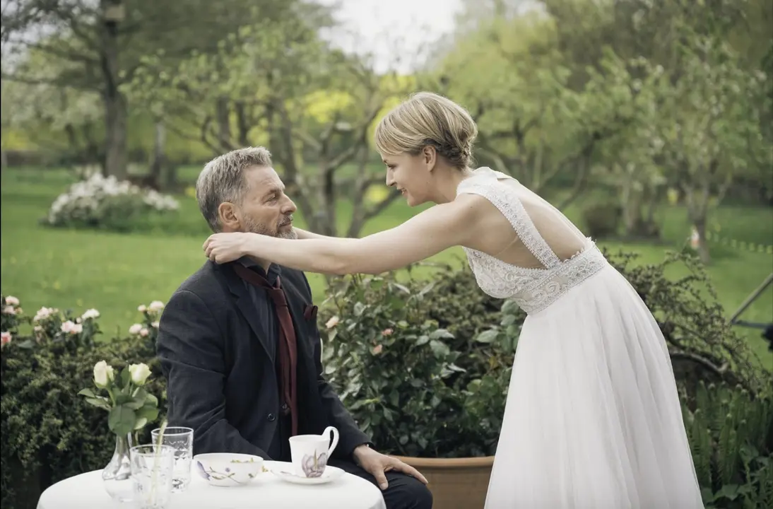 Amor para adultos, pel&iacute;cula. / IMDb