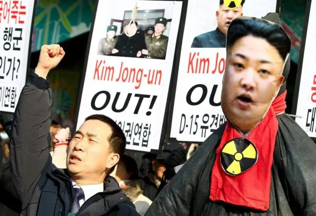 Protesta en Corea del Sur contra las amezas del vecino del norte.