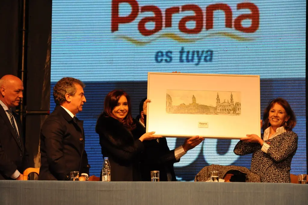 La presidenta de Argentina, en Paran&aacute;.