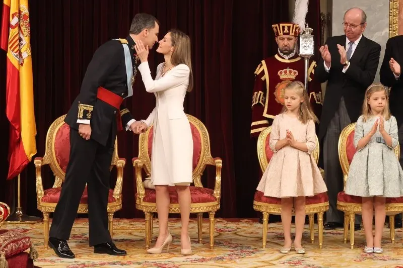 Los Reyes tras el juramento.