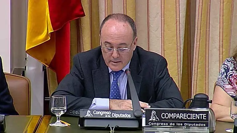 Luis Mar&iacute;a Linde. RTVE