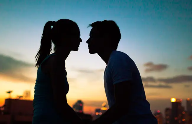 Una pareja. / singlelifebarcelona.com