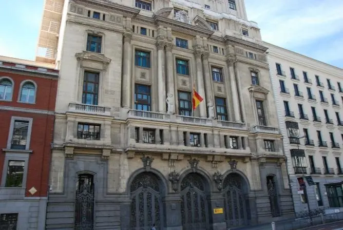 Sede del Ministerio de Educaci&oacute;n, en Madrid. / Mundiario
