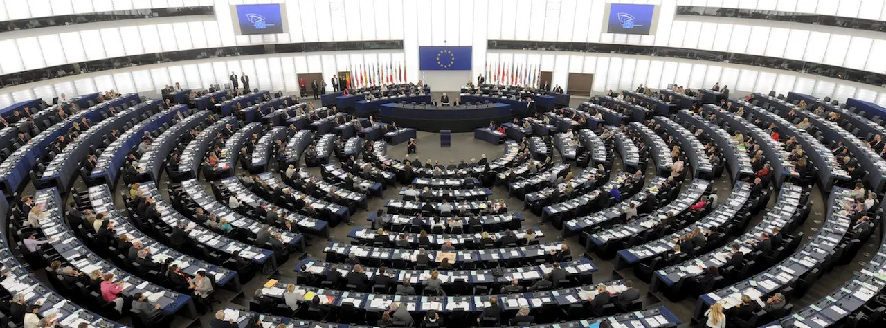 Hemiciclo en el edificio del Parlamento Europeo Louise Weiss de Estrasburgo. / PE