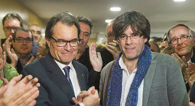 Artur Mas y Carles Puigdemont. / El Peri&oacute;dico de Catalunya