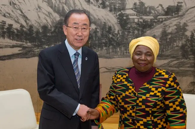Ban ki-Moon y Dlamini Zuma