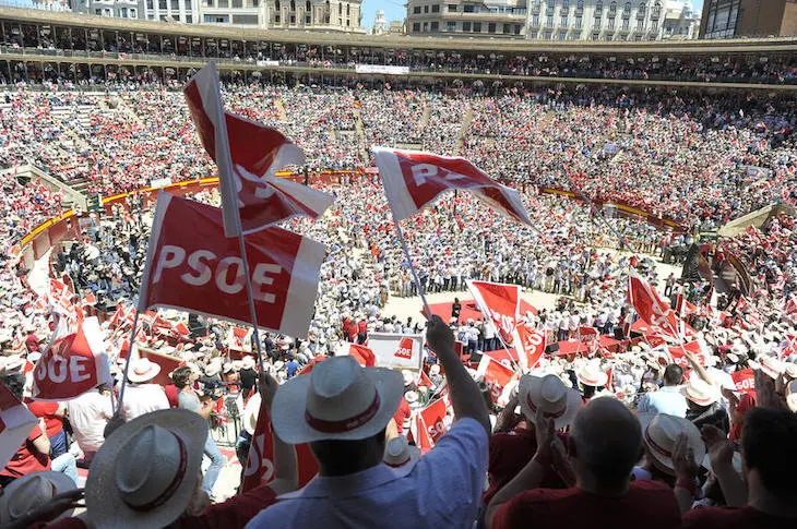 Mitín del PSOE. / infolibre.es