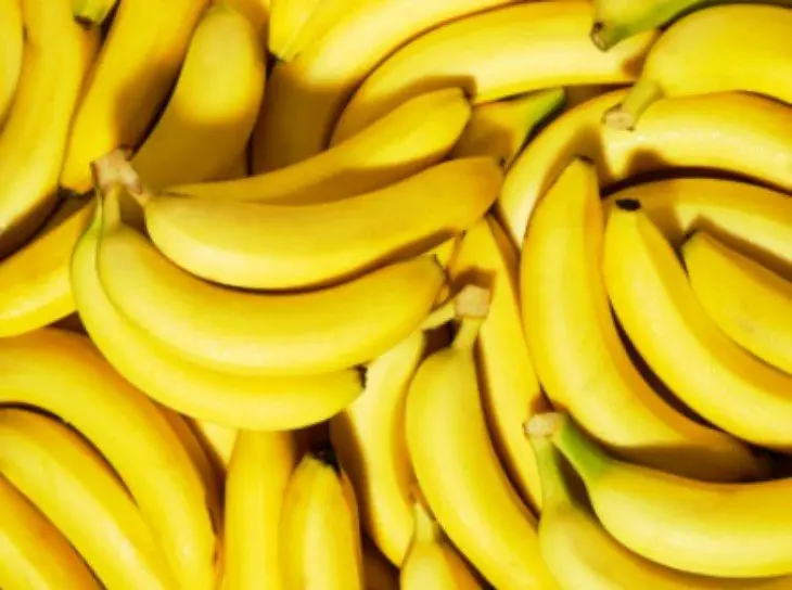 bananas. / angrytrainerfitness.com