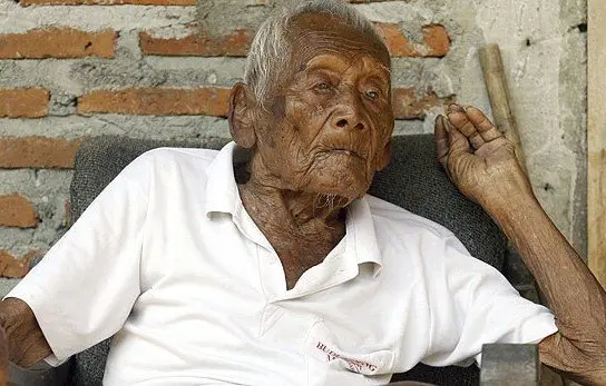 Indonesio de 145 a&ntilde;os. / elperiodico.com
