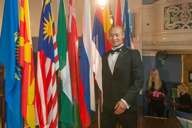Linjie Chou Zanadu