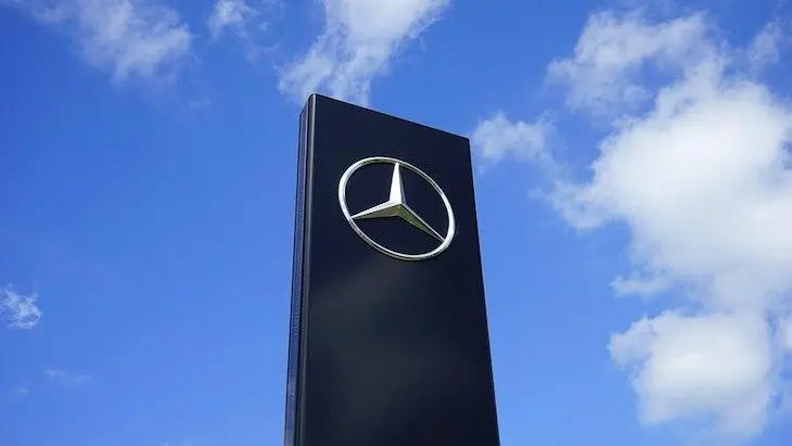 Logo de Mercedes-Benz. / RRSS