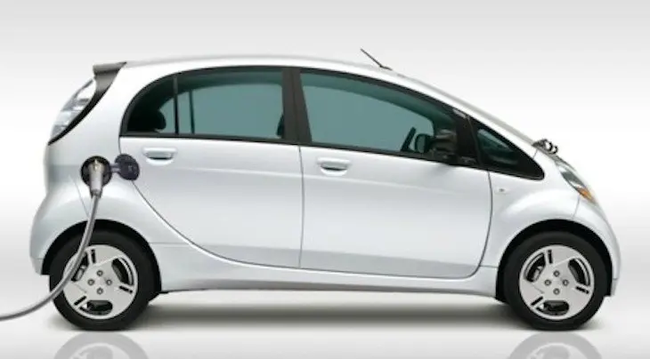 Coche eléctrico. / RRSS