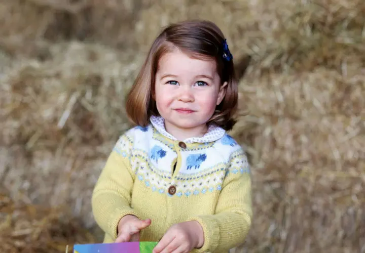 Princesa Carlota de Cambridge. Twitter