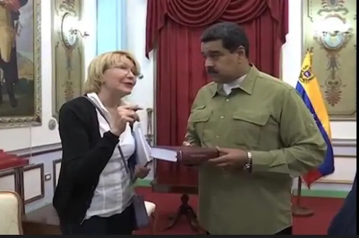 Luisa Ortega Díaz con Nicolás Maduro. / VTV