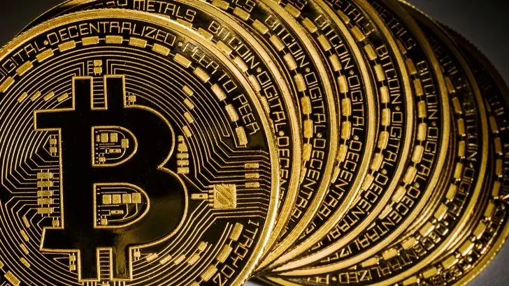Bitcoin. / RR SS