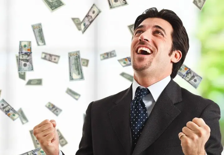 Dinero y felicidad. /  Taringa