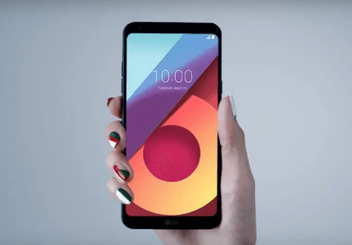 LG Q6, smartphone. LG.